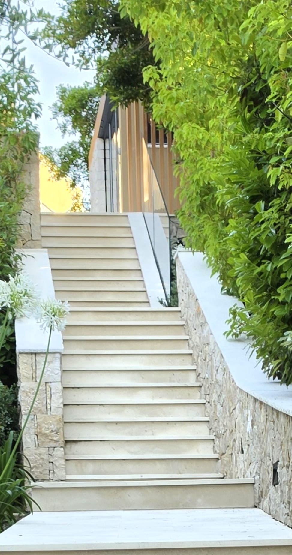 Espaces extérieurs et intérieurs sur mesure